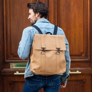 Rains – Sac Messenger Rains