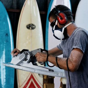 Atelier Wecandoo – Fabriquez votre planche de surf en deux jours