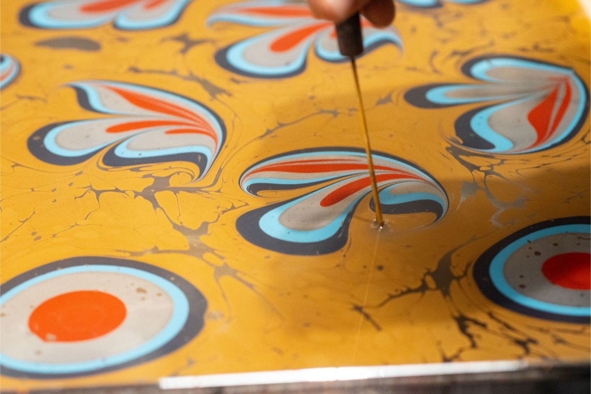 Atelier Wecandoo – Créez votre oeuvre en papier marbré Atelier Wecandoo – Créez votre oeuvre en papier marbré