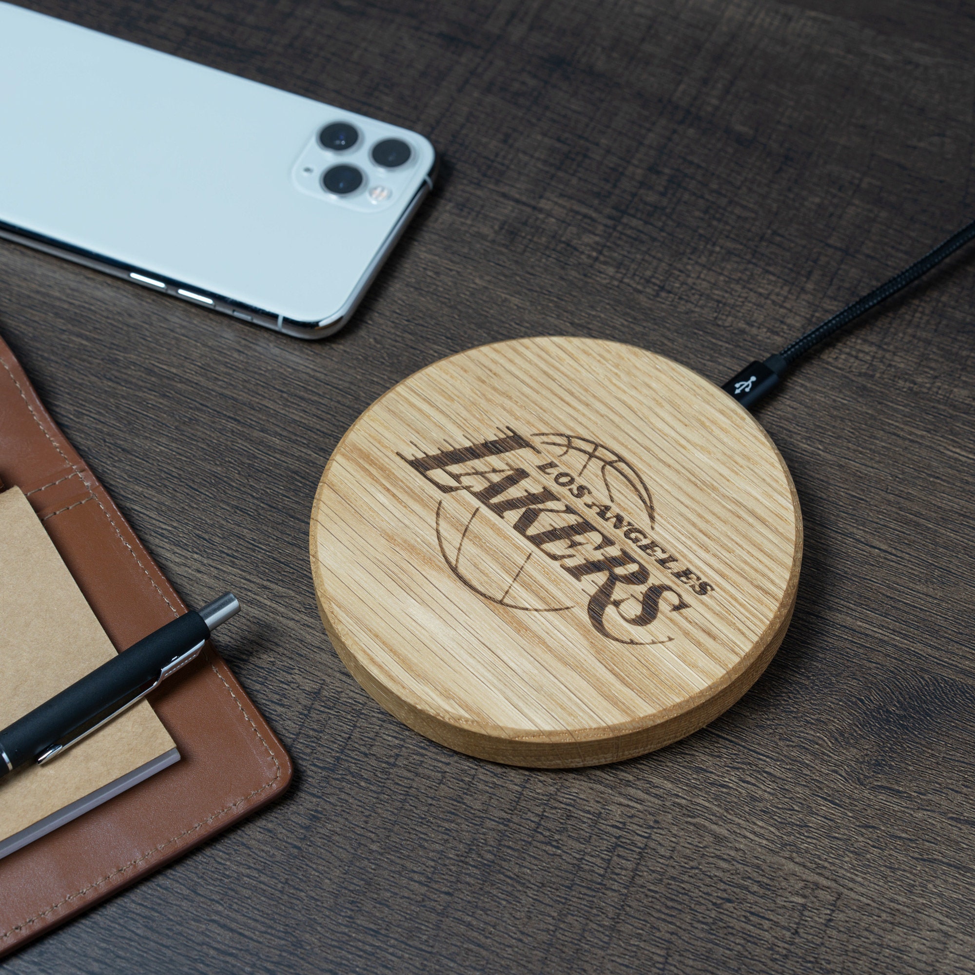 Oakywood – Chargeur sans fil en bois personnalisé Oakywood – Chargeur sans fil en bois personnalisé