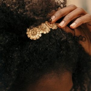Louise Damas – Barrette Henriette