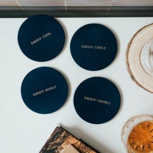 Dessous de verres en cuir