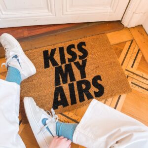 Sneakers essentials – Un paillasson Kiss My Airs