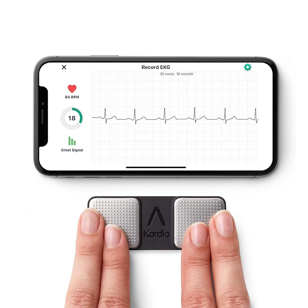 AliveCor KardiaMobile 1L ECG Portable AliveCor KardiaMobile 1L ECG Portable | Faites un ECG de qualité médicale en seulement 30 secondes | Détectez la Fibrillation Auriculaire (FA), la bradycardie et la tachycardie...